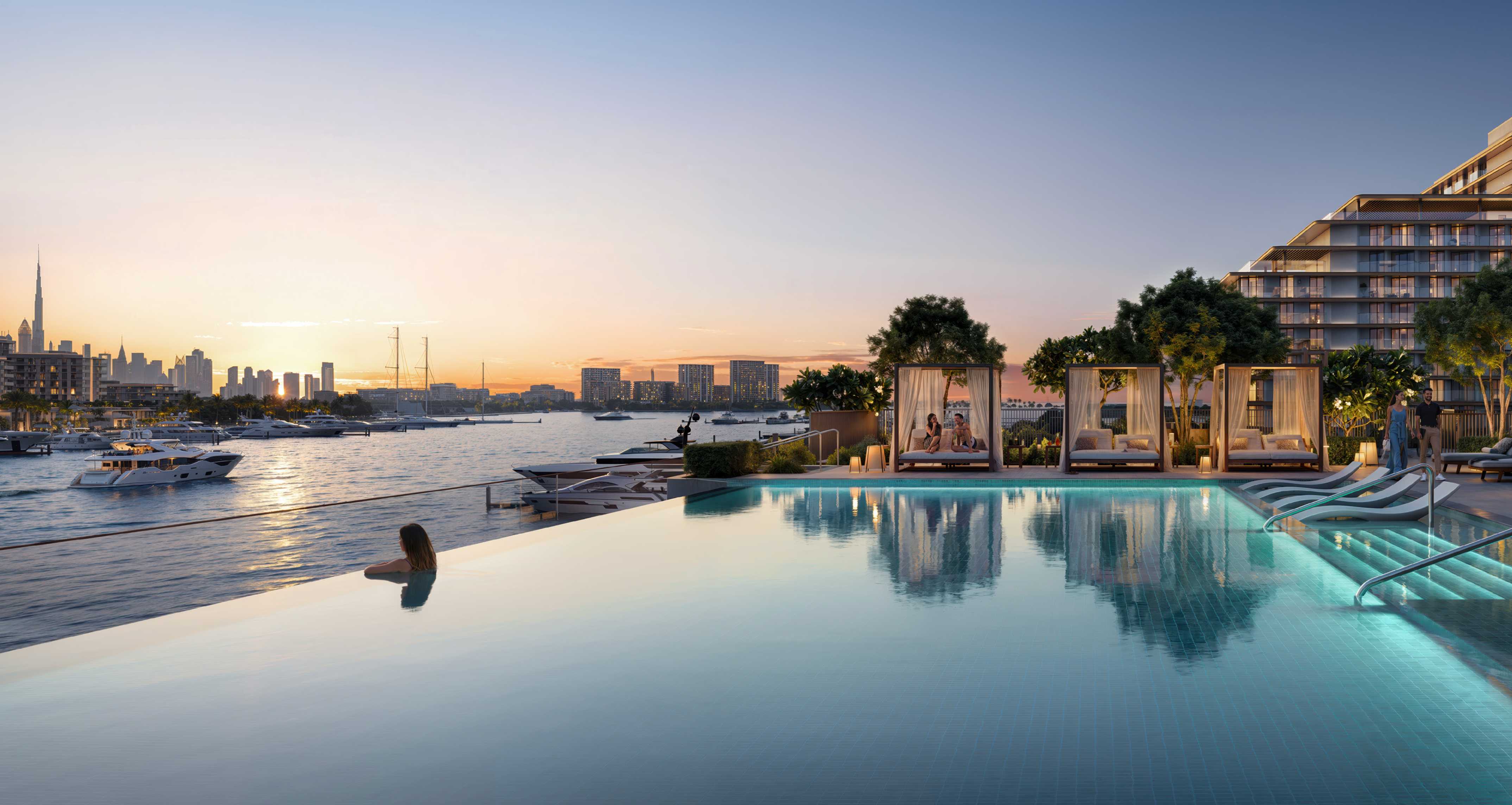 Infinity-edge pool